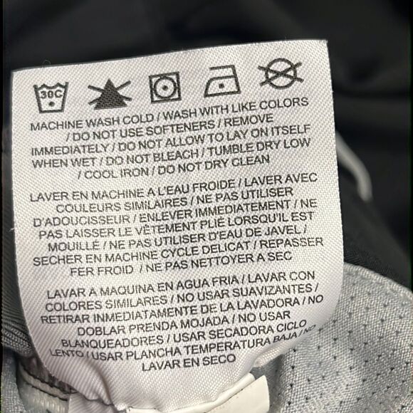 Nike Women’s Black/Gray Athletic Shorts with Built-in Drawstring Shorts- Medium - Picture 15 of 16